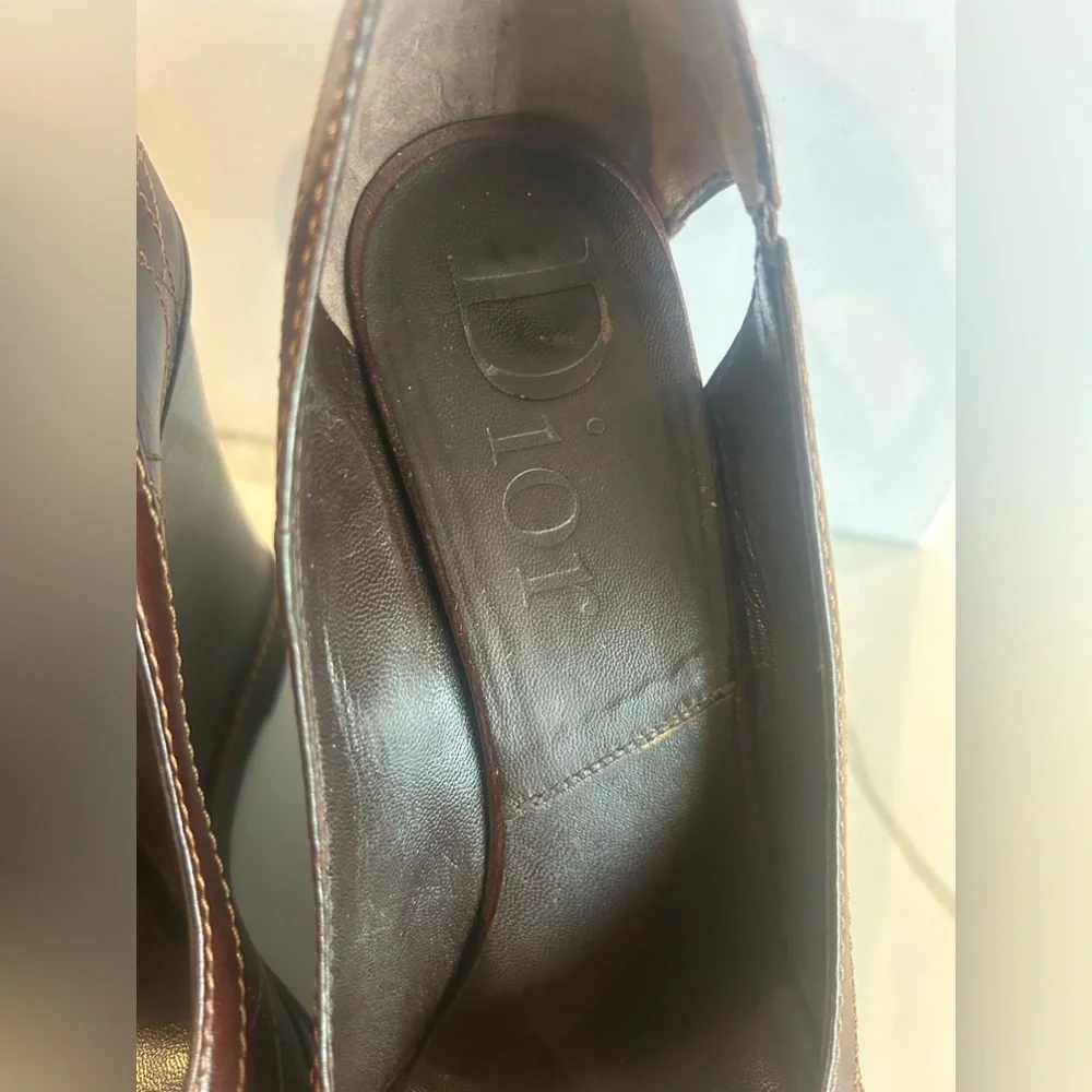 Christian Dior- Cannage Leather Peep Toe Wedge Pumps- size 39 (US Women’s 9) - Picture 5 of 14